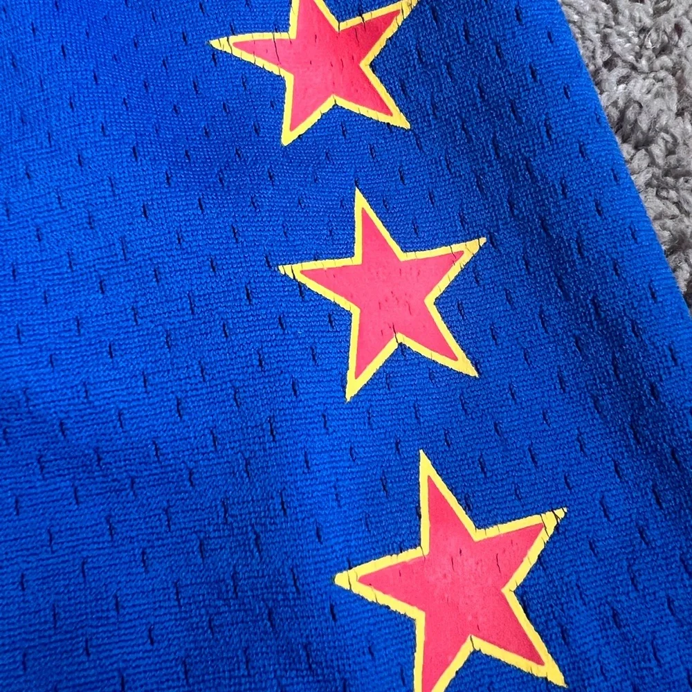 Harlem Globetrotters Blue Shorts - Picture 3 of 5